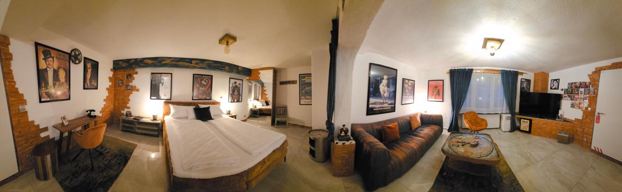 Hotel Karthaeuser Hof Floersheim am Main Екстериор снимка