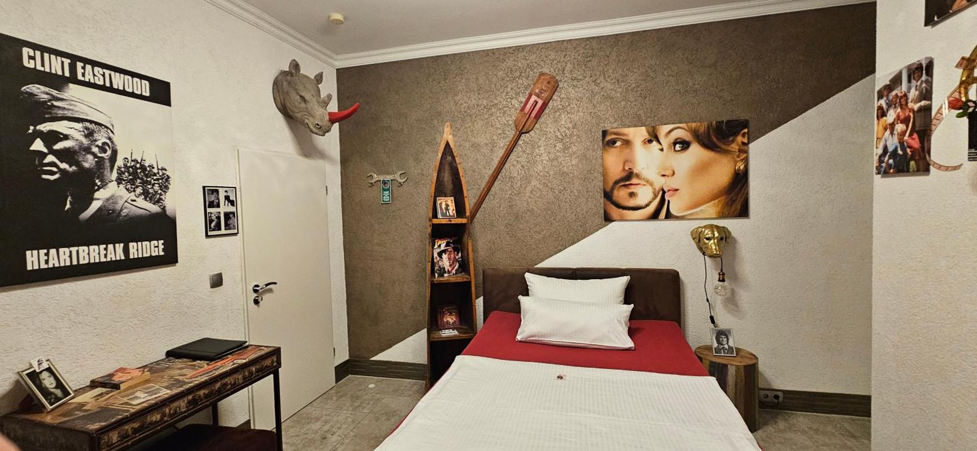 Hotel Karthaeuser Hof Floersheim am Main Екстериор снимка