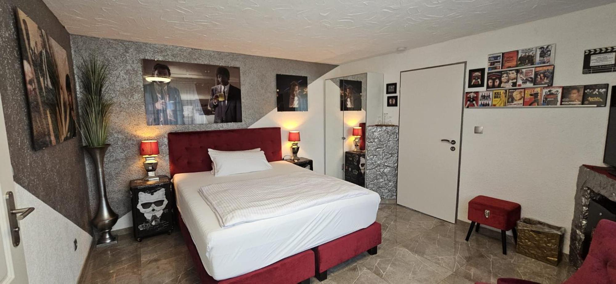 Hotel Karthaeuser Hof Floersheim am Main Екстериор снимка