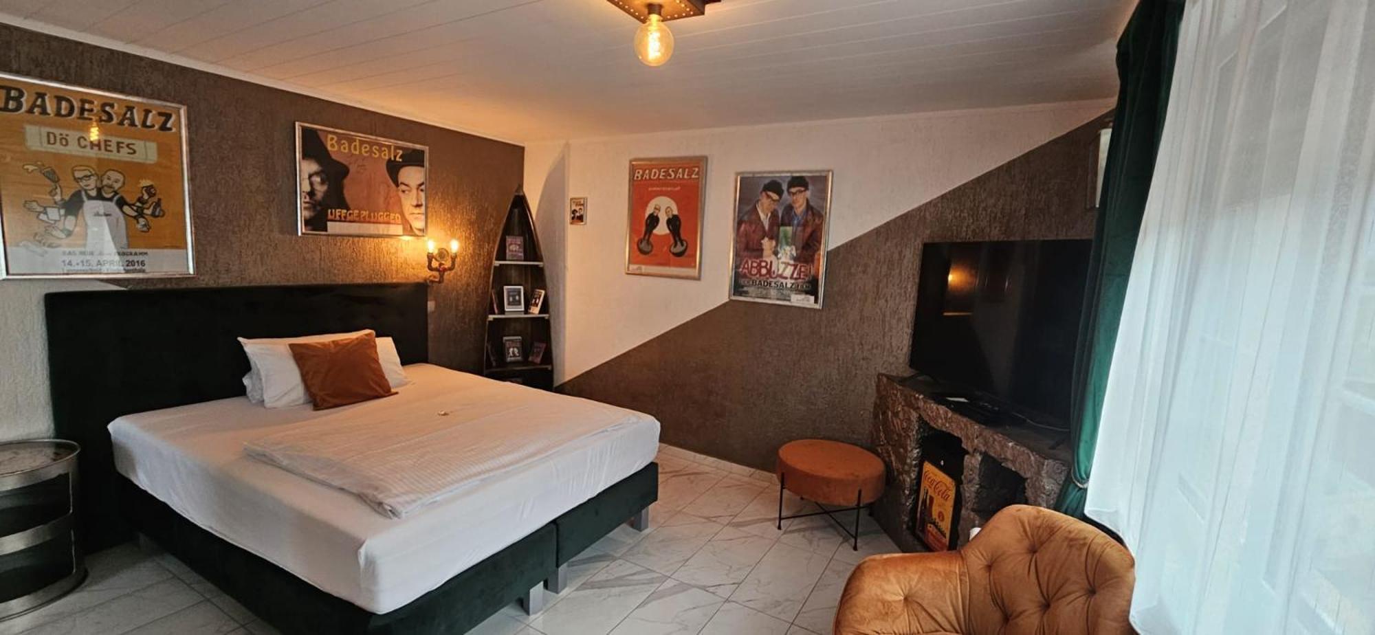 Hotel Karthaeuser Hof Floersheim am Main Екстериор снимка